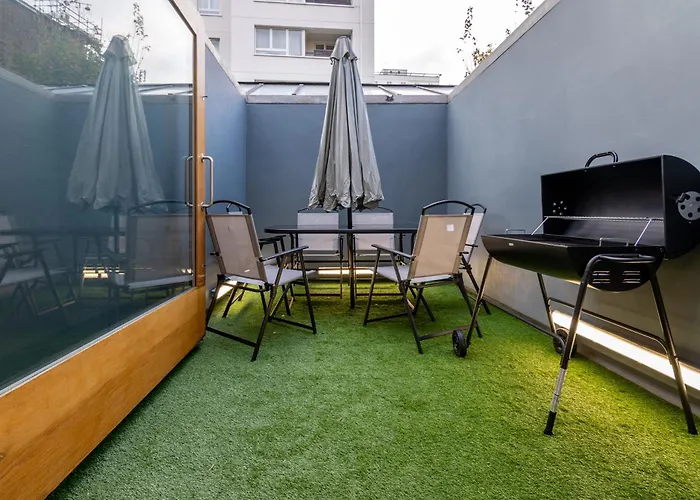 The Deluxe Barbican Duplex
