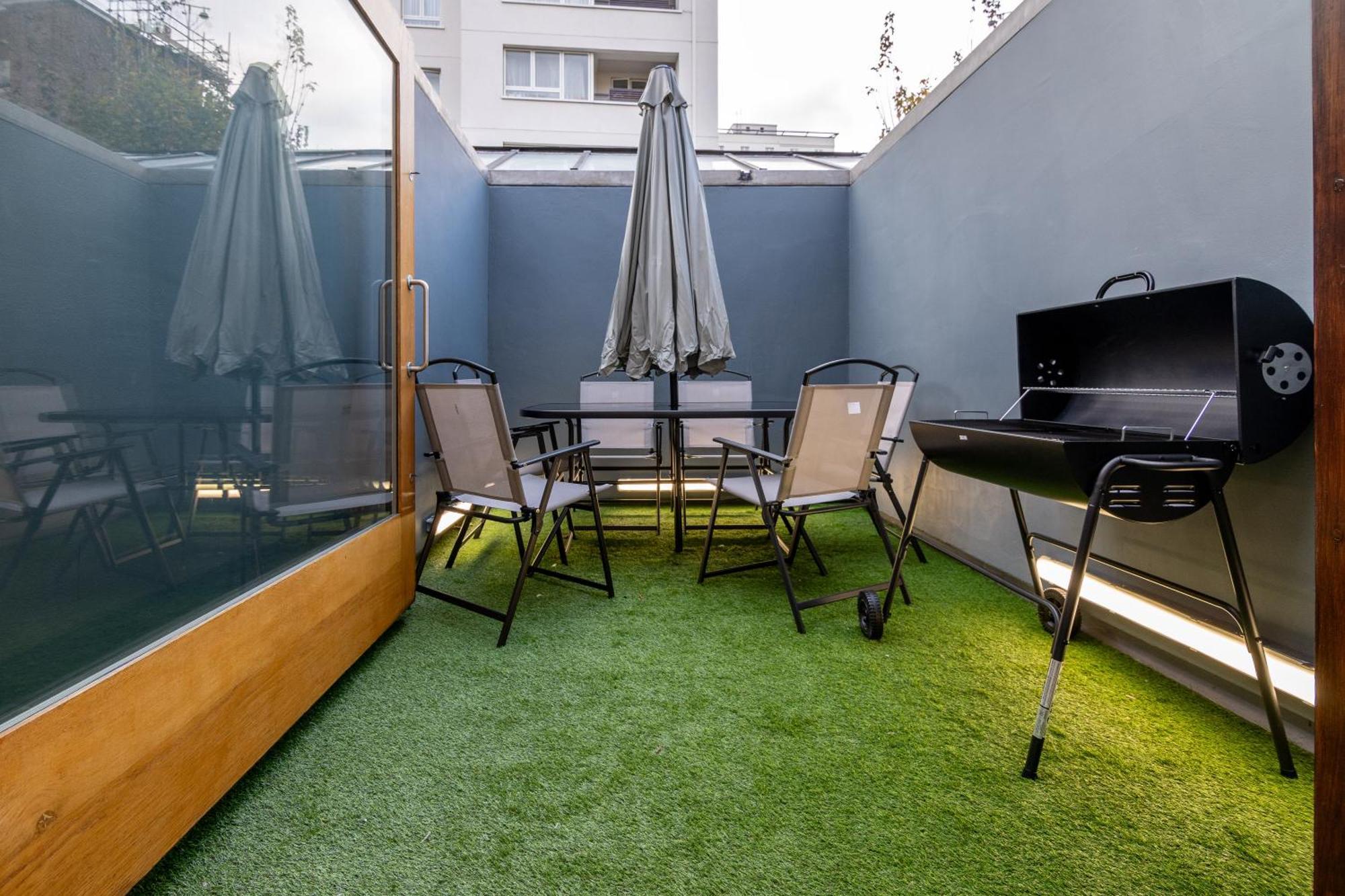 The Deluxe Barbican Duplex Apartment London