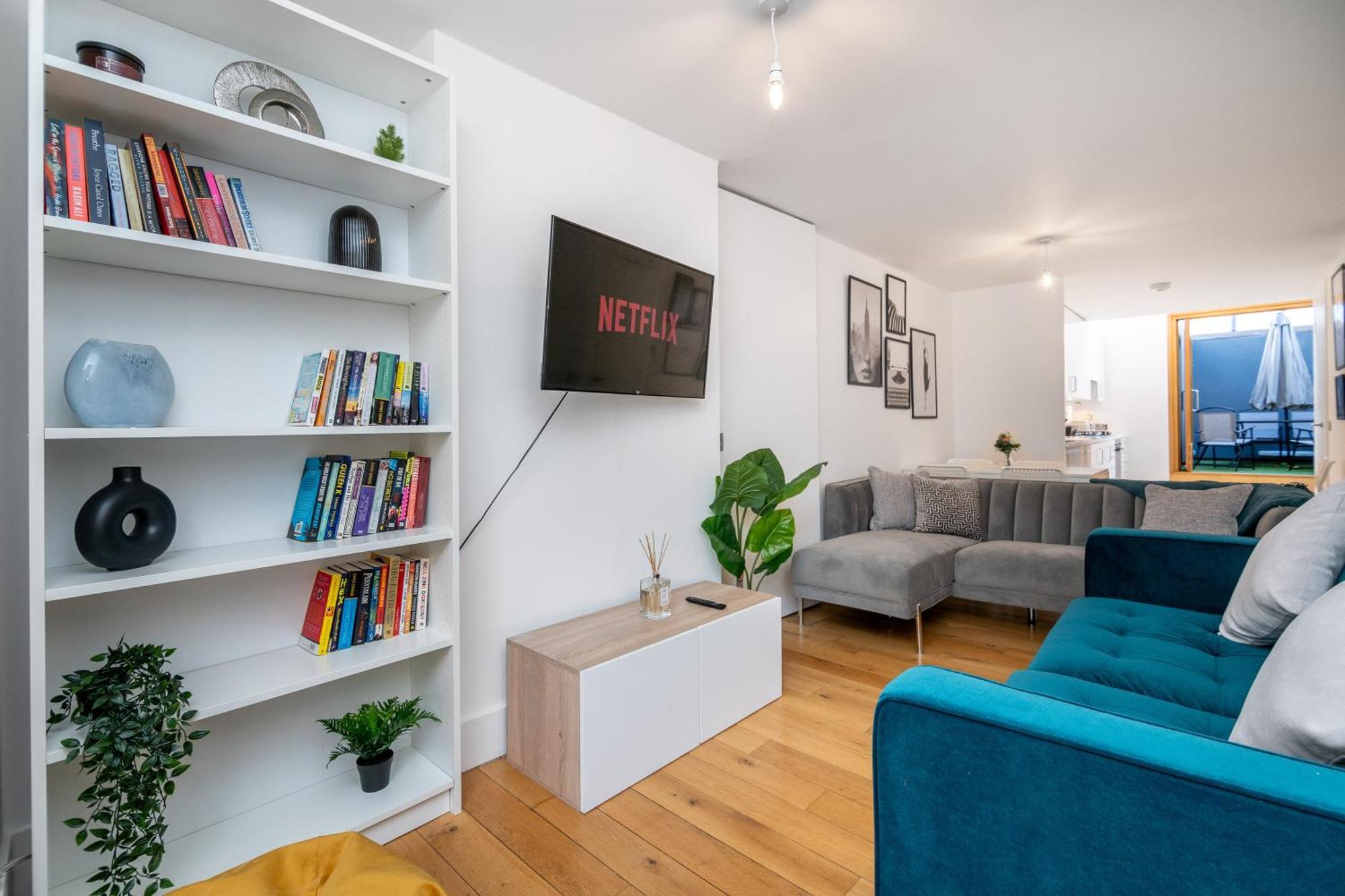 The Deluxe Barbican Duplex Apartment London