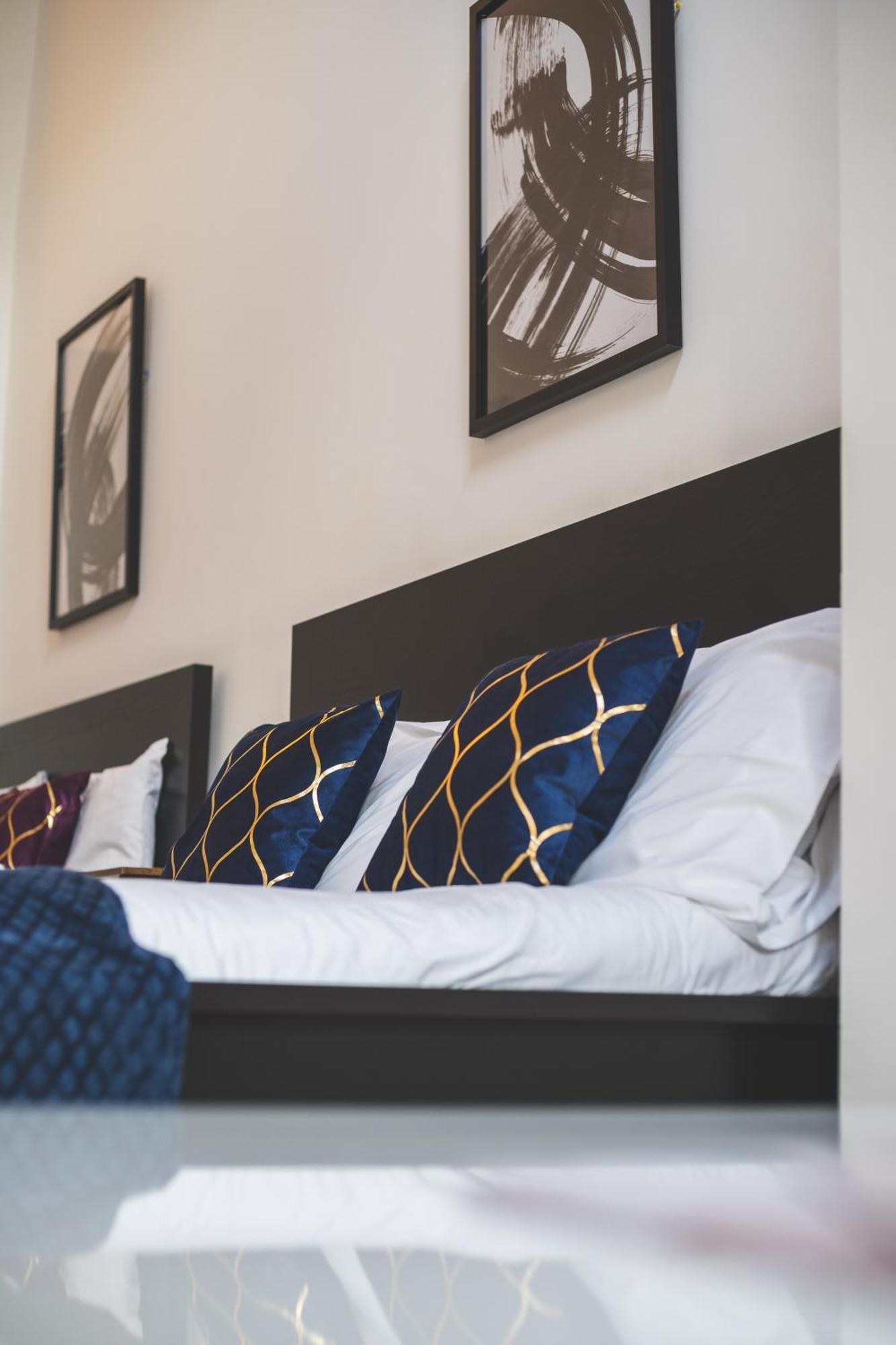 The Deluxe Barbican Duplex * London